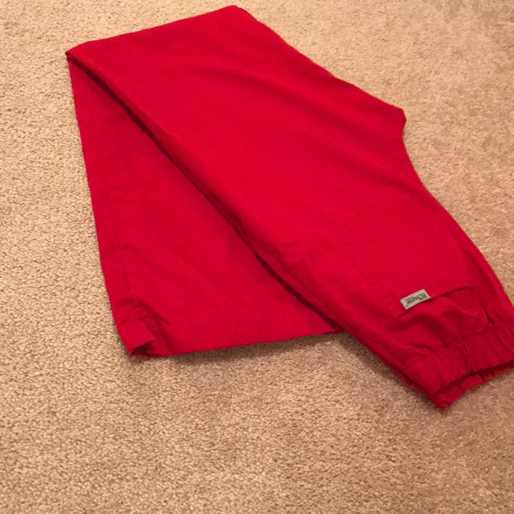 Greys anatomy scrubs -red- x small